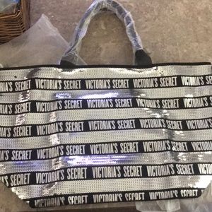 NWT Victoria’s Secret tote bag